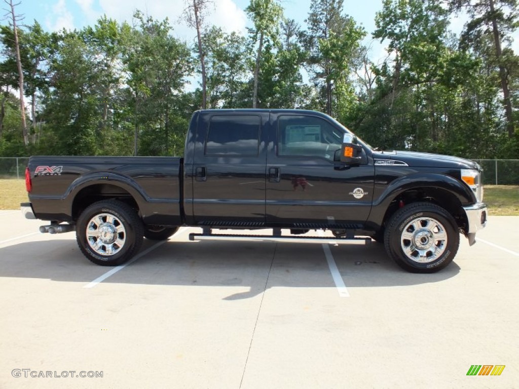 2012 F250 Super Duty XLT Crew Cab 4x4 - Tuxedo Black Metallic / Adobe photo #2