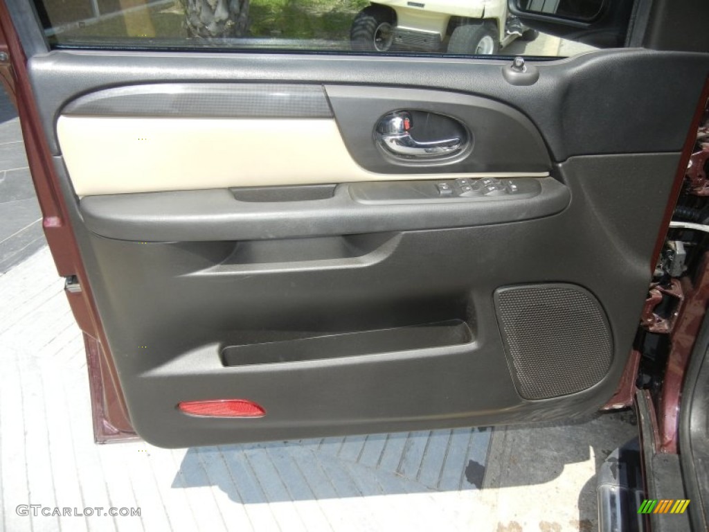 2006 Envoy SLE - Cranberry Red Metallic / Light Tan/Ebony Black photo #15