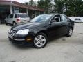 Black Uni - Jetta SE Sedan Photo No. 37