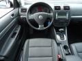 Black Uni - Jetta SE Sedan Photo No. 57