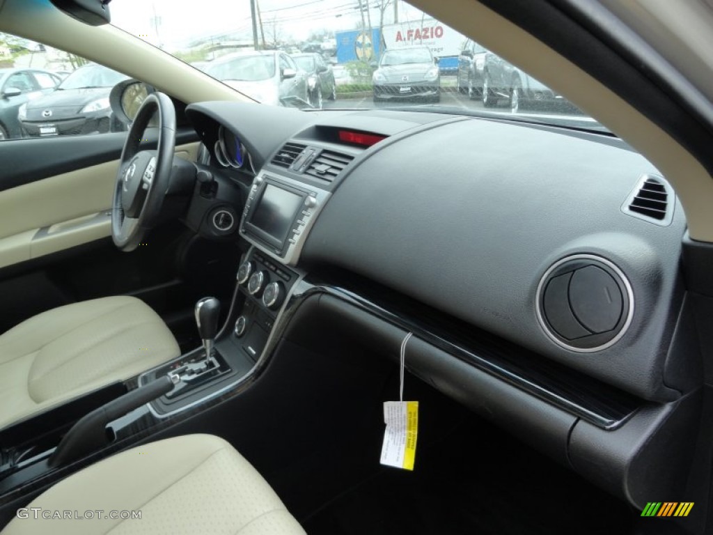 2009 Mazda MAZDA6 s Grand Touring Beige Dashboard Photo #63678585