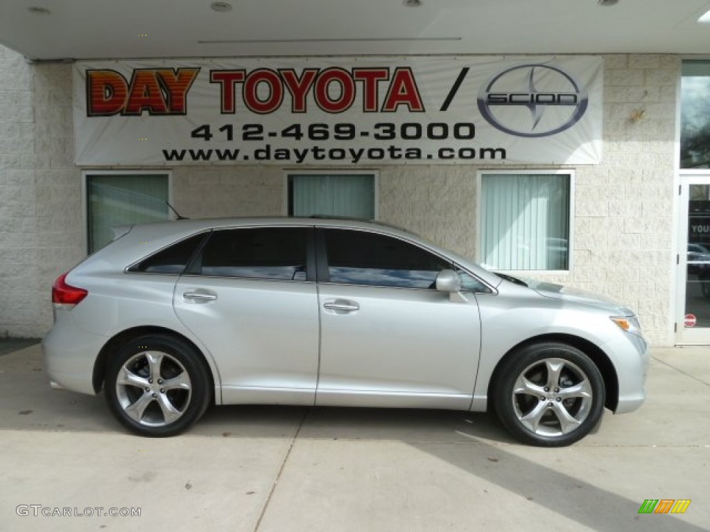 2010 Venza V6 AWD - Classic Silver Metallic / Gray photo #1