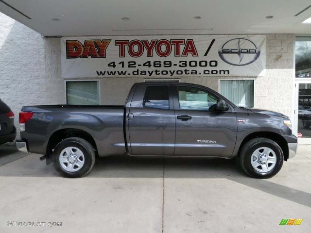 2012 Tundra Double Cab 4x4 - Magnetic Gray Metallic / Black photo #1