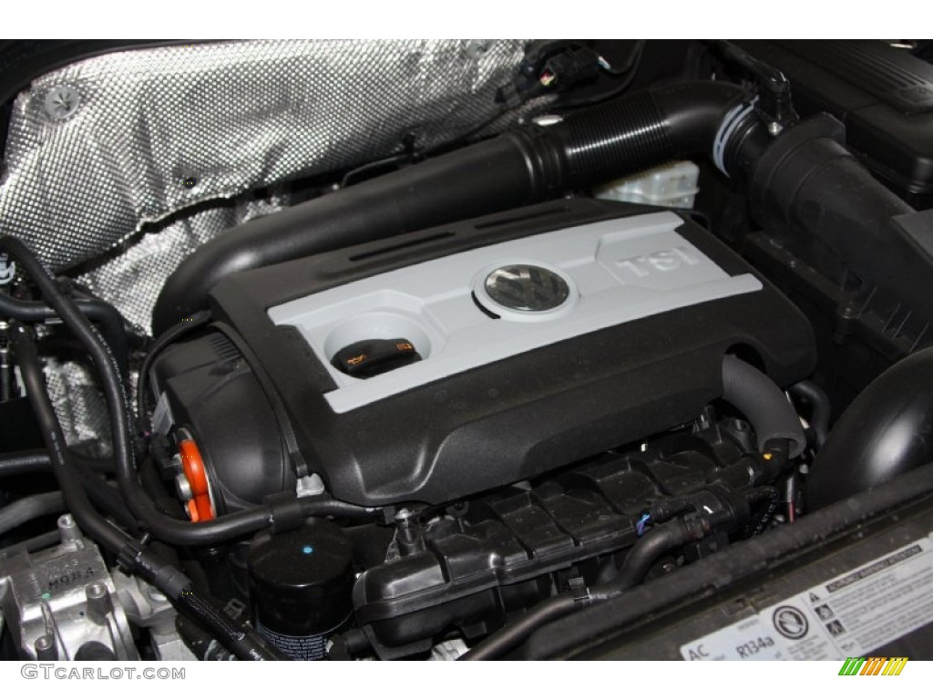2012 Tiguan SE - Deep Black Metallic / Black photo #25