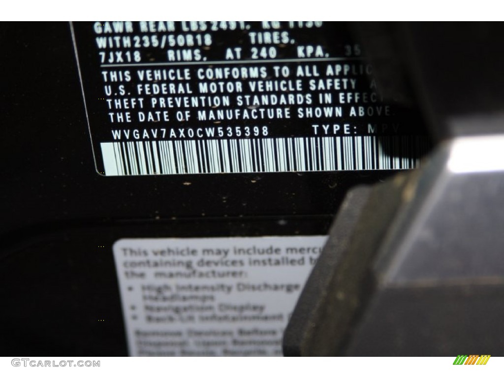 2012 Tiguan SE - Deep Black Metallic / Black photo #26