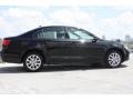 Black - Jetta SE Sedan Photo No. 7