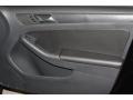 Black - Jetta SE Sedan Photo No. 21