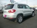 White Gold Metallic - Tiguan SE 4Motion Photo No. 2