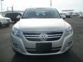 White Gold Metallic - Tiguan SE 4Motion Photo No. 6
