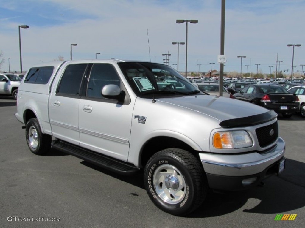 2003 F150 XLT SuperCrew 4x4 - Silver Metallic / Medium Graphite Grey photo #1