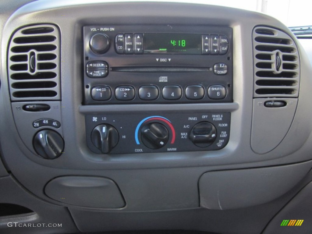 2003 F150 XLT SuperCrew 4x4 - Silver Metallic / Medium Graphite Grey photo #19
