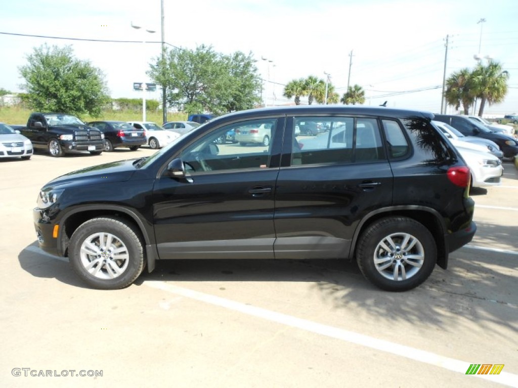 2012 Tiguan S - Deep Black Metallic / Black photo #4