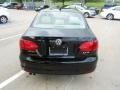 Black - Jetta SE Sedan Photo No. 6