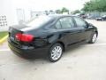 Black - Jetta SE Sedan Photo No. 7