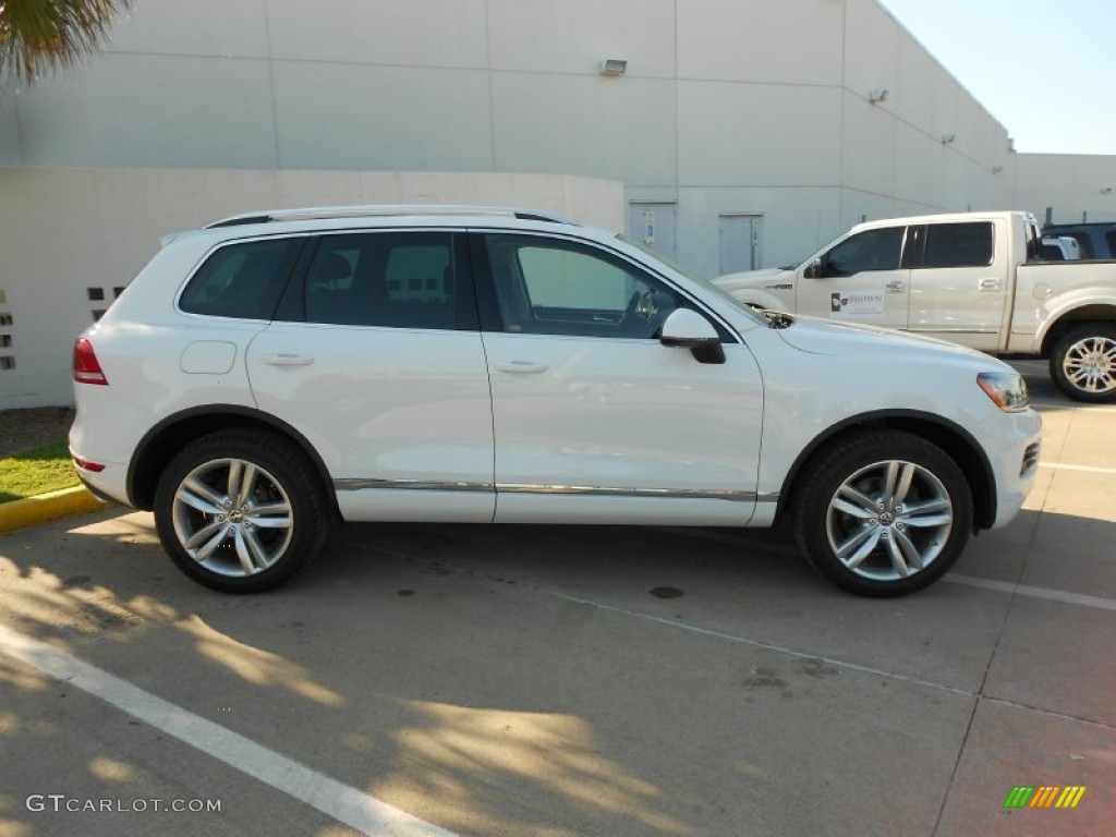 Campanella White 2012 Volkswagen Touareg VR6 FSI Executive 4XMotion Exterior Photo #63697029