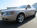 Golden Beige - Sonata SE V6 Photo No. 1