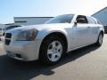 Bright Silver Metallic 2005 Dodge Magnum SXT