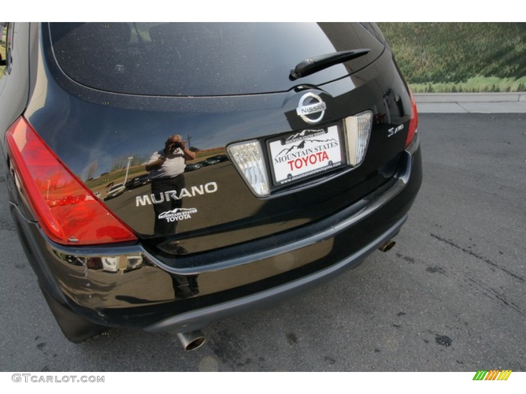 2005 Murano S AWD - Super Black / Charcoal photo #22
