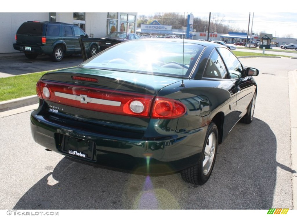 2003 Cavalier LS Coupe - Dark Green Metallic / Graphite Gray photo #4