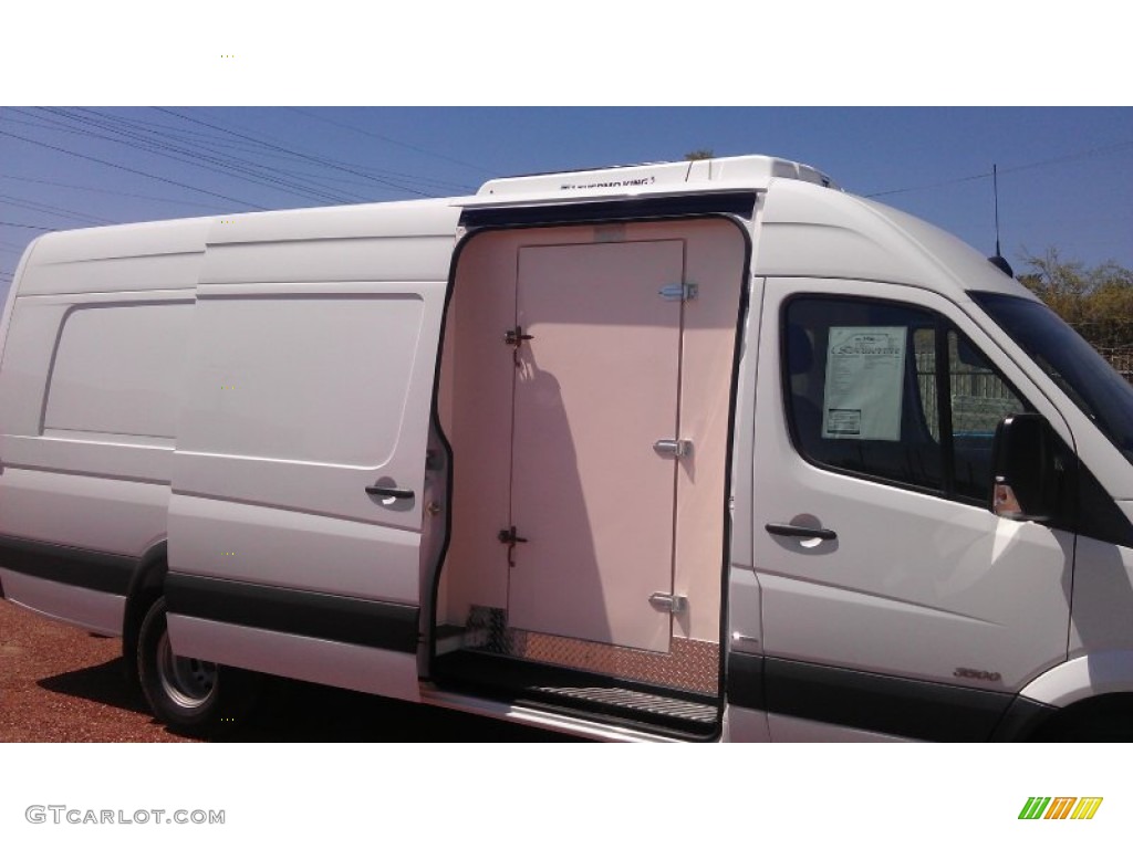 2012 Sprinter 3500 Refrigerated Cargo Van - Arctic White / Lima Black Fabric photo #10