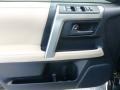 Black - 4Runner SR5 4x4 Photo No. 12