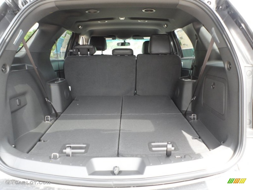 2013 Ford Explorer XLT Trunk Photo #63713734