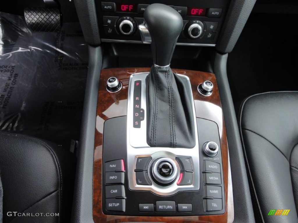2011 Audi Q7 3.0 TFSI quattro Transmission Photos