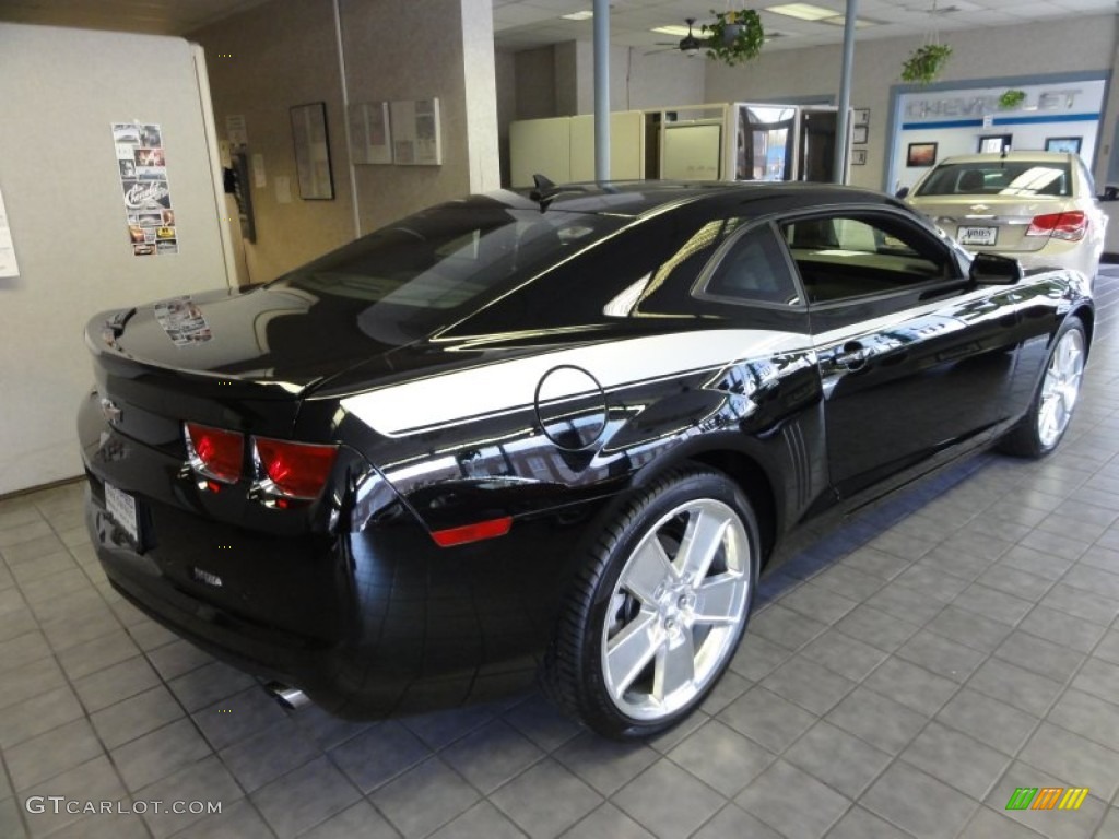 2011 Camaro LT Coupe - Black / Black photo #6