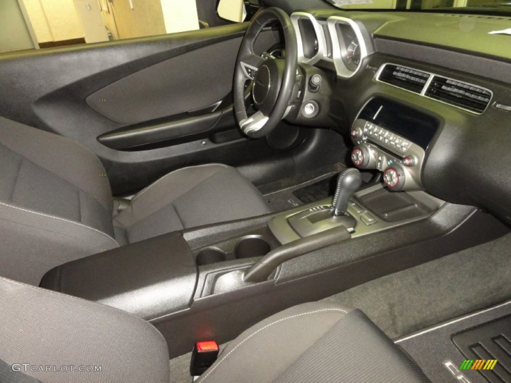 2011 Camaro LT Coupe - Black / Black photo #11