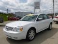 Oxford White - Five Hundred Limited AWD Photo No. 1
