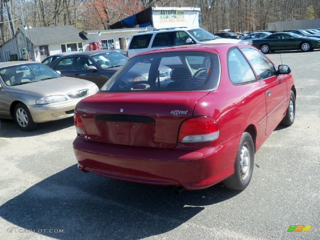 1999 Accent L Coupe - Cherry Red / Gray photo #3