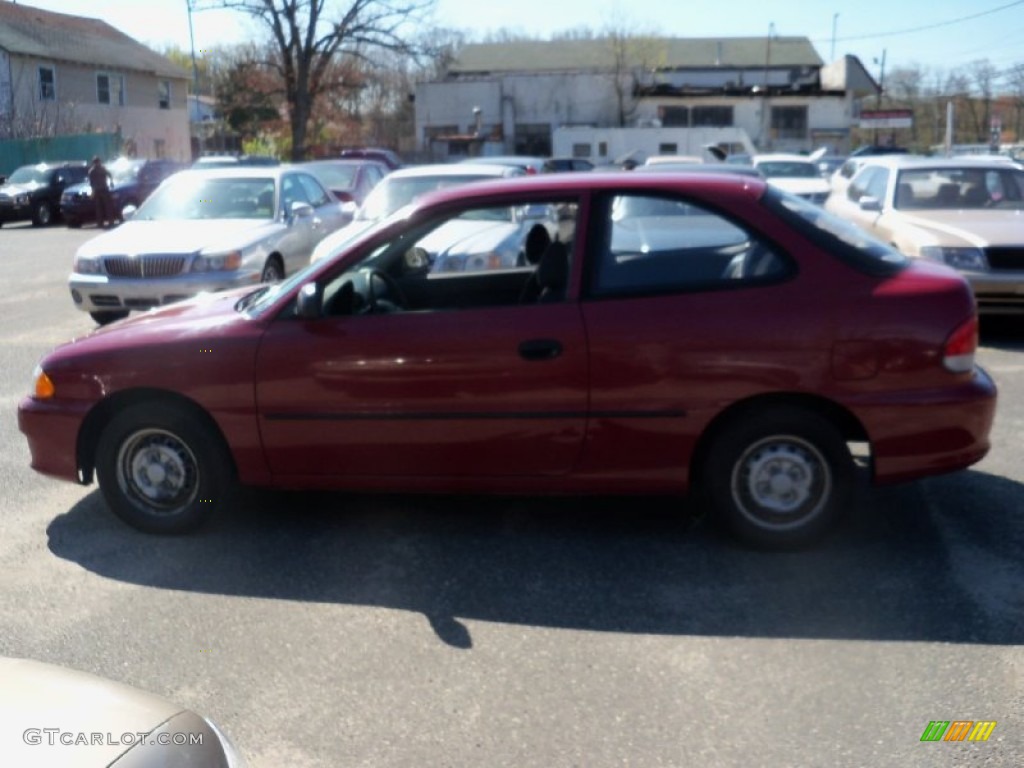 1999 Accent L Coupe - Cherry Red / Gray photo #6