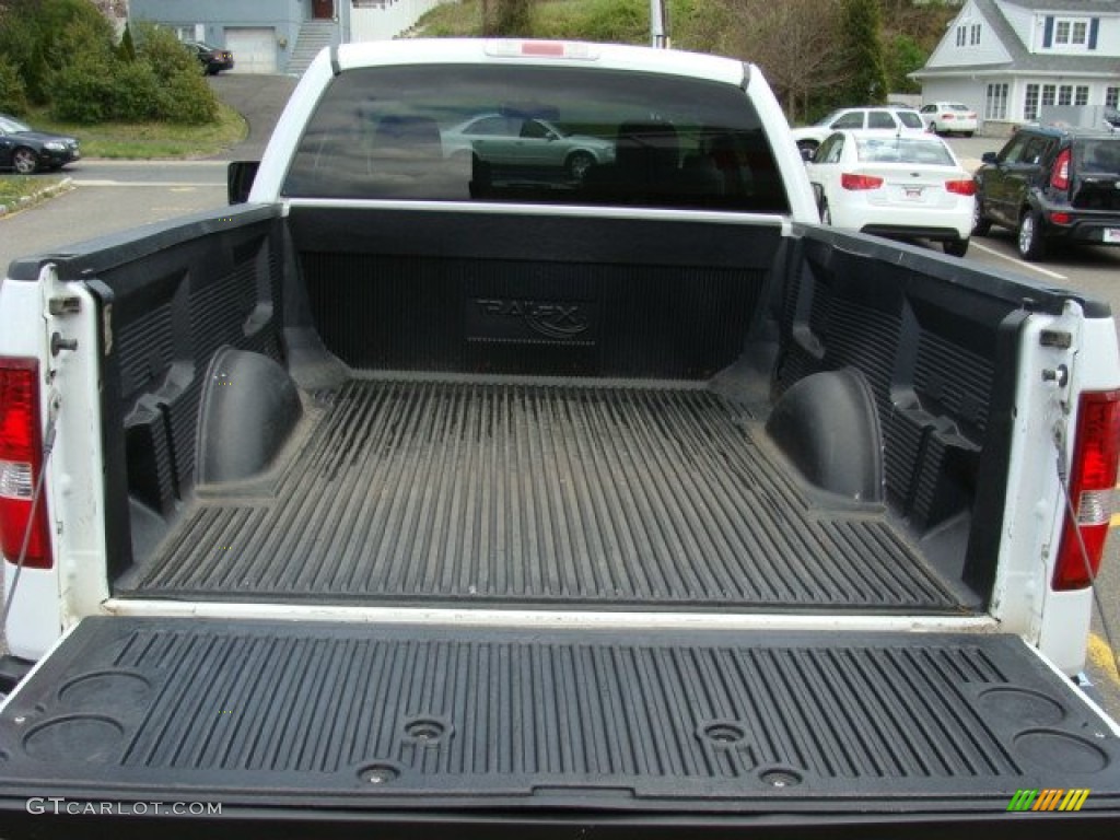 2007 Ford F150 XLT Regular Cab 4x4 Trunk Photos