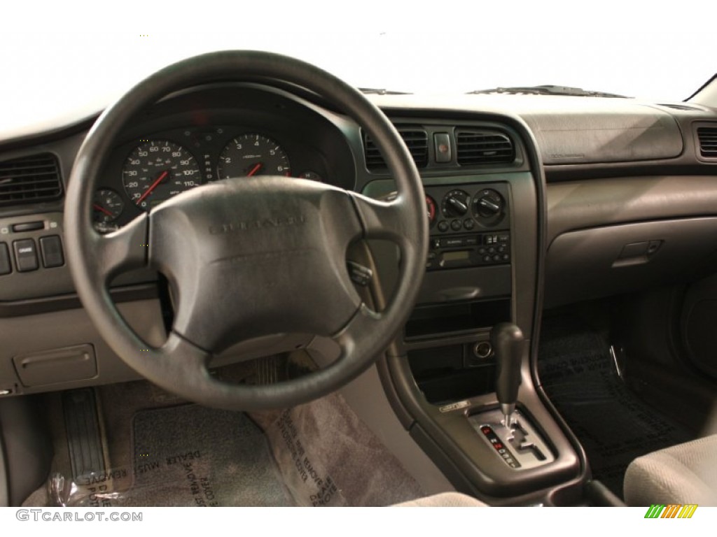 2002 Subaru Legacy L Sedan Gray Dashboard Photo #63728127