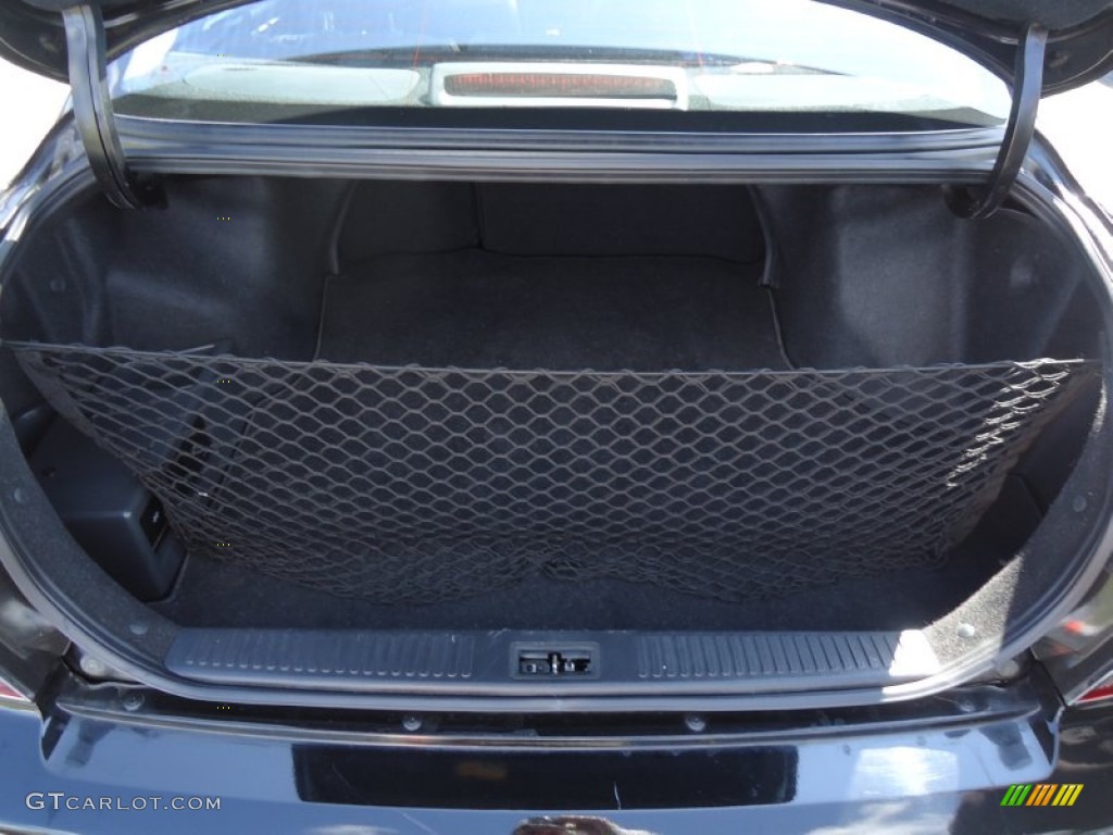 2004 XG350 L Sedan - Black Obsidian / Black photo #14