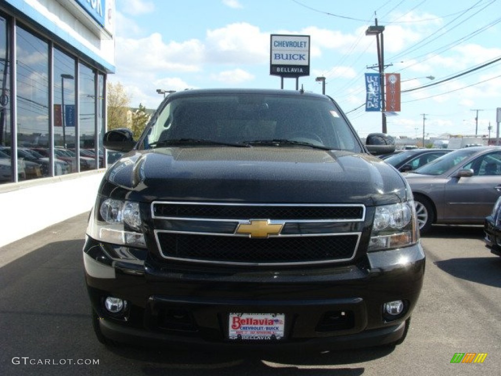 2012 Suburban LT 4x4 - Black / Ebony photo #2