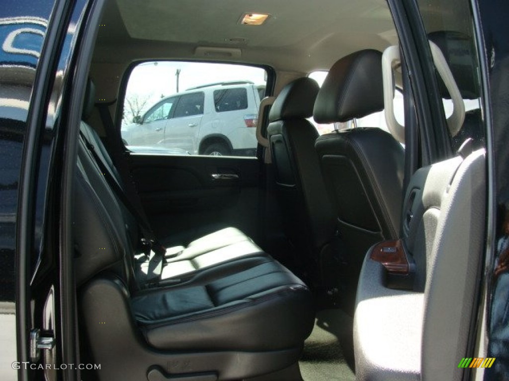 2012 Suburban LT 4x4 - Black / Ebony photo #12