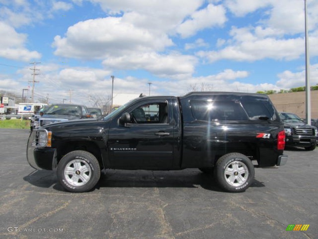 2007 Silverado 1500 LS Regular Cab 4x4 - Black / Light Titanium/Ebony Black photo #2