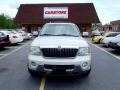 Oxford White - Navigator Ultimate 4x4 Photo No. 2
