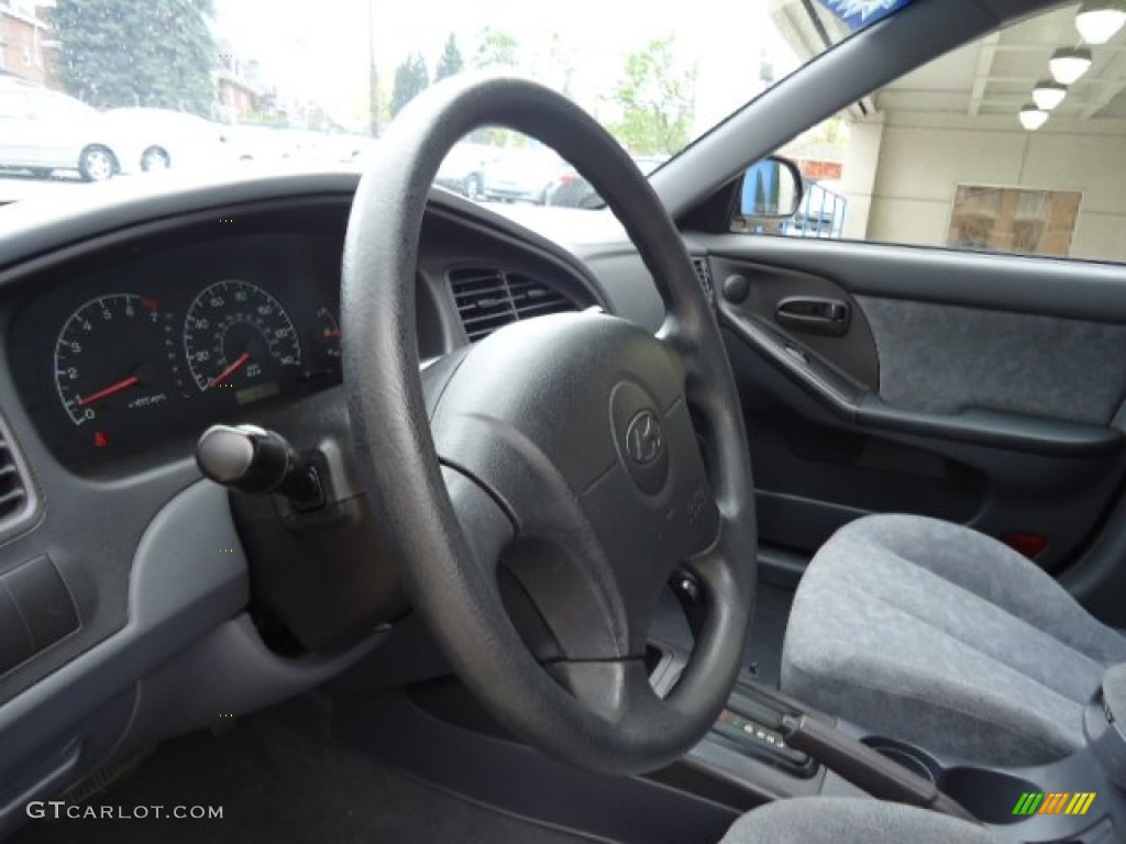 2002 Elantra GLS Sedan - Midnight Gray / Gray photo #15