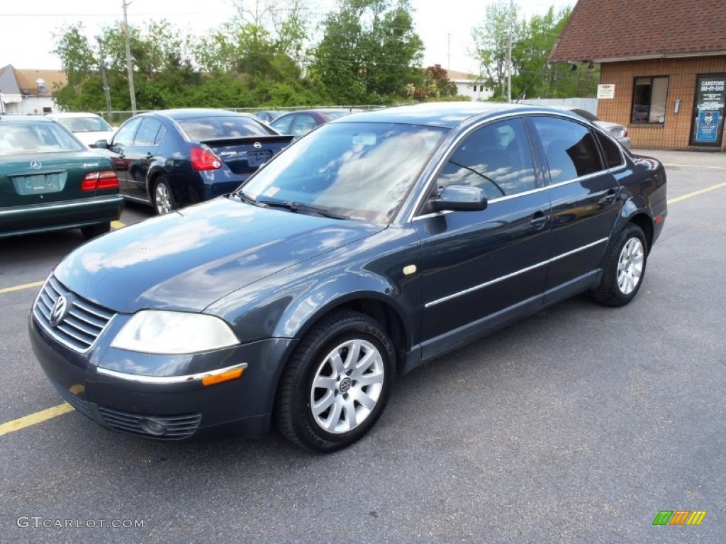 2003 Passat GLS Sedan - Blue Anthracite Pearl / Black photo #1