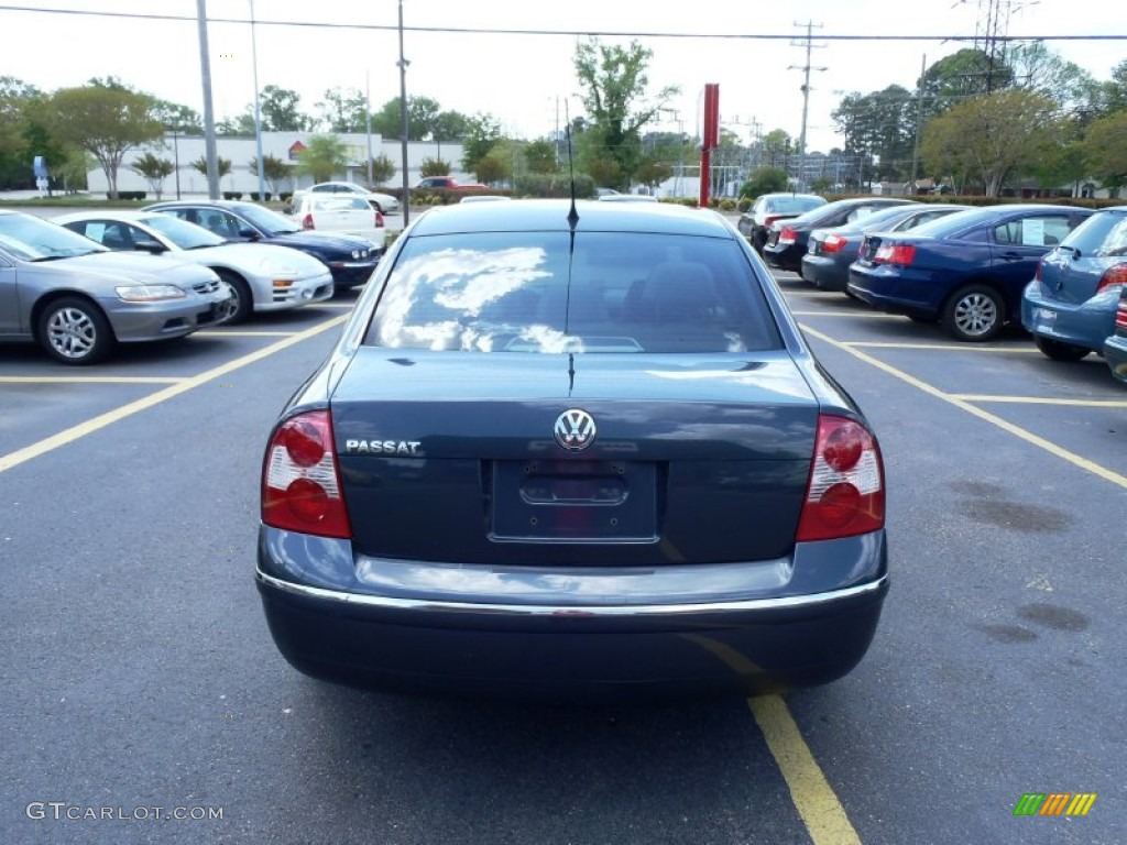 2003 Passat GLS Sedan - Blue Anthracite Pearl / Black photo #4