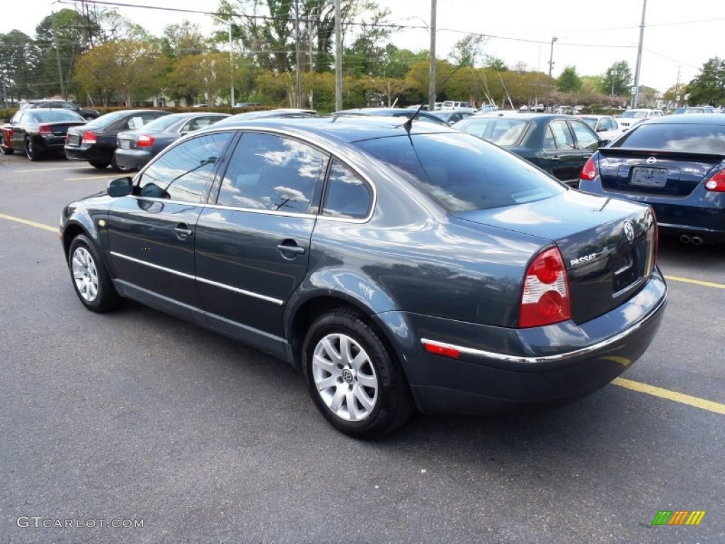 2003 Passat GLS Sedan - Blue Anthracite Pearl / Black photo #5
