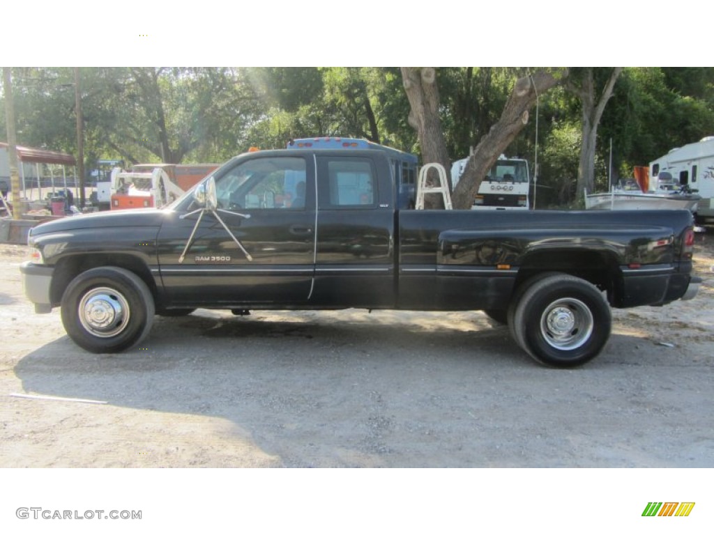 1996 Ram 3500 ST Extended Cab Dually - Black / Gray photo #5