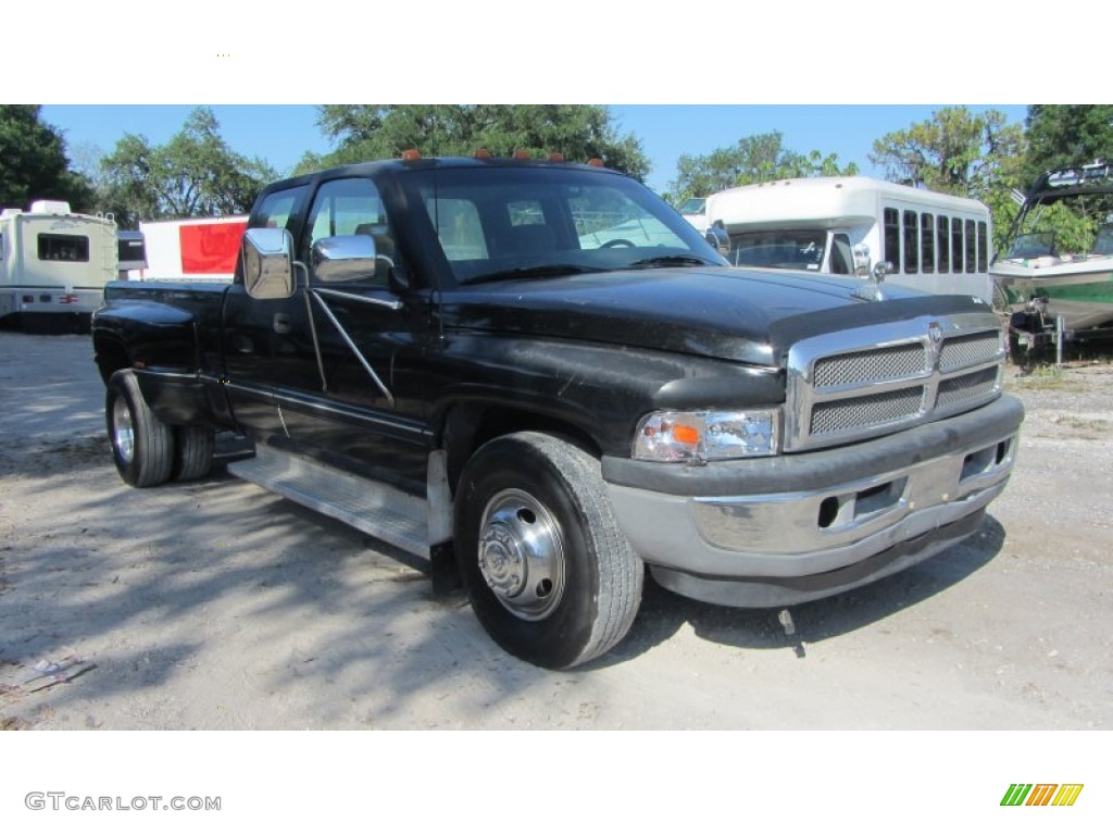 1996 Ram 3500 ST Extended Cab Dually - Black / Gray photo #7