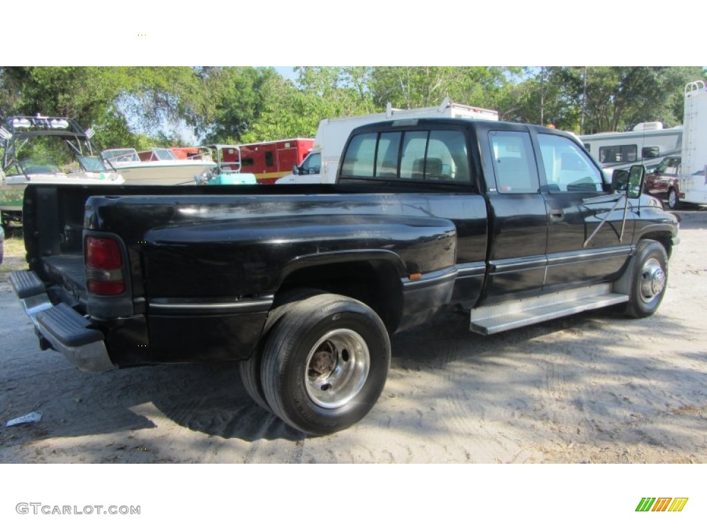 1996 Ram 3500 ST Extended Cab Dually - Black / Gray photo #9