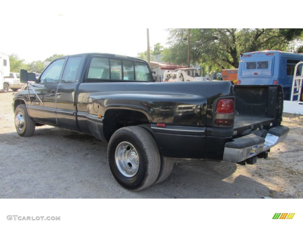 1996 Ram 3500 ST Extended Cab Dually - Black / Gray photo #11