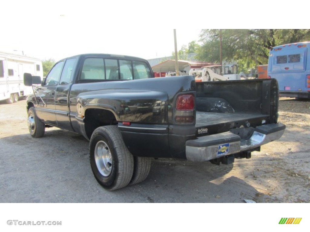 1996 Ram 3500 ST Extended Cab Dually - Black / Gray photo #12
