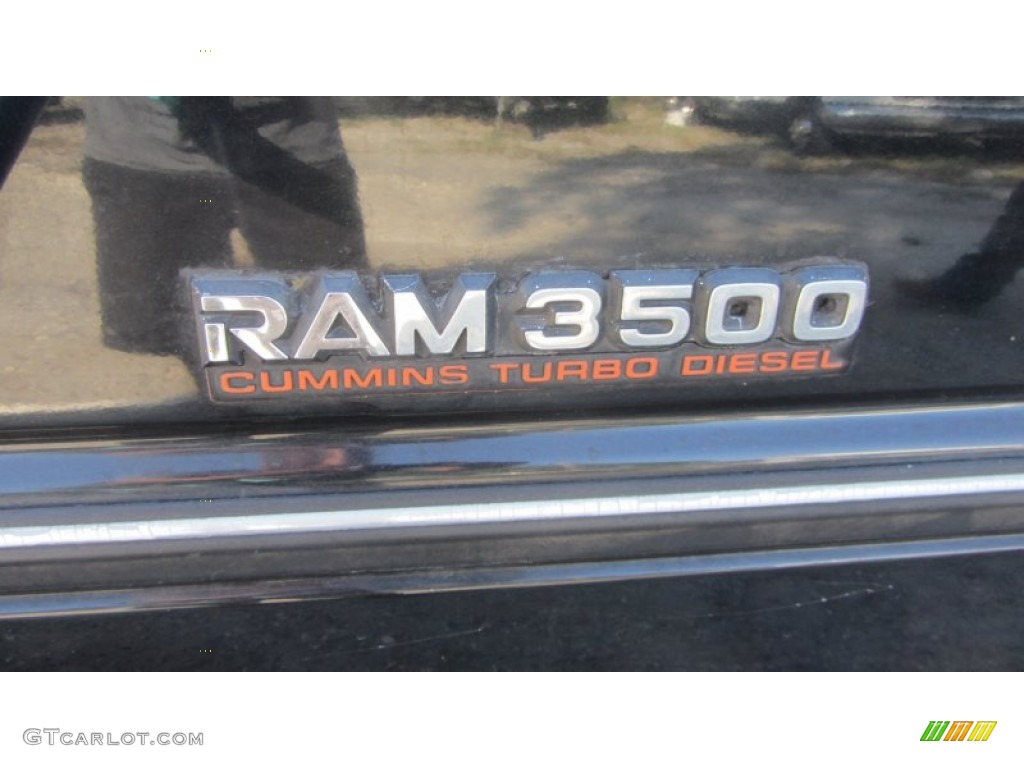 1996 Ram 3500 ST Extended Cab Dually - Black / Gray photo #15