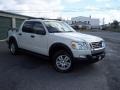 White Suede - Explorer Sport Trac XLT 4x4 Photo No. 3